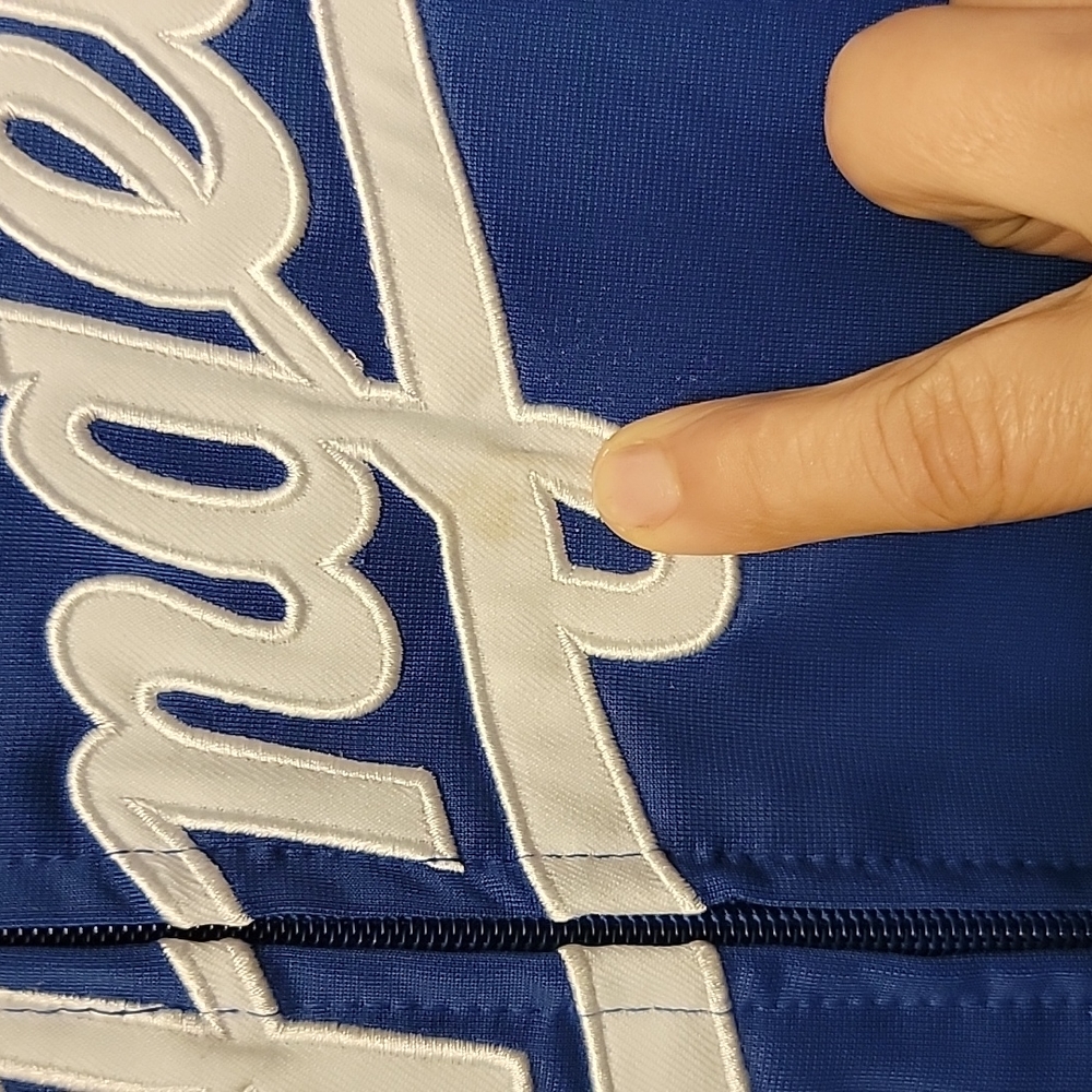 LA Dodger jacket - Picture 2 of 8